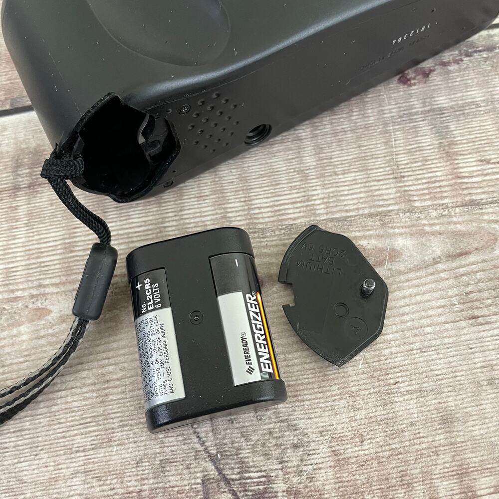 Canon Snappy AF 35MM Point and Shoot Camera Parts Repair Untested AS-IS - Picture 11 of 13